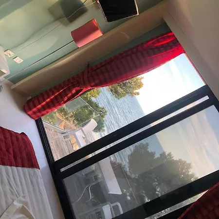 Flamingo Hotel 3*