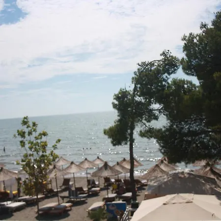 Hotel Flamingo Shëngjin